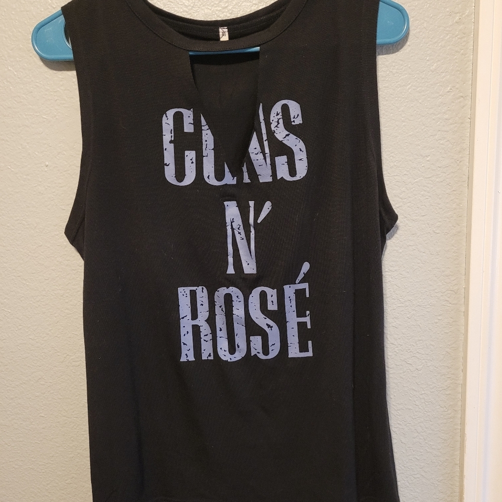❄️Guns n Rosè top